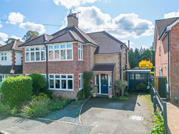 3 Bedroom Semi-Detached House For Sale In Bargrove Avenue, Boxmoor, HP1