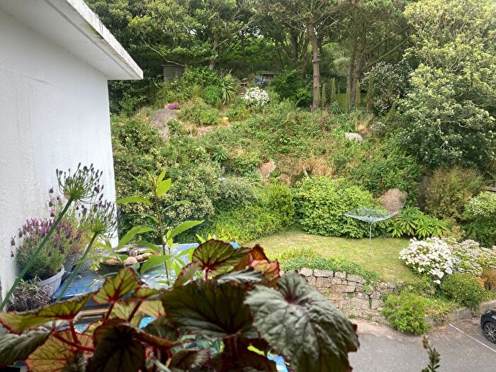 3 Bedroom Flat To Rent In The Valley, Porthcurno, TR19