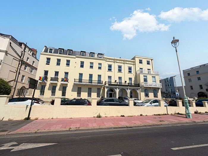 1 Bedroom Flat To Rent In Marine Parade, Brighton, BN2