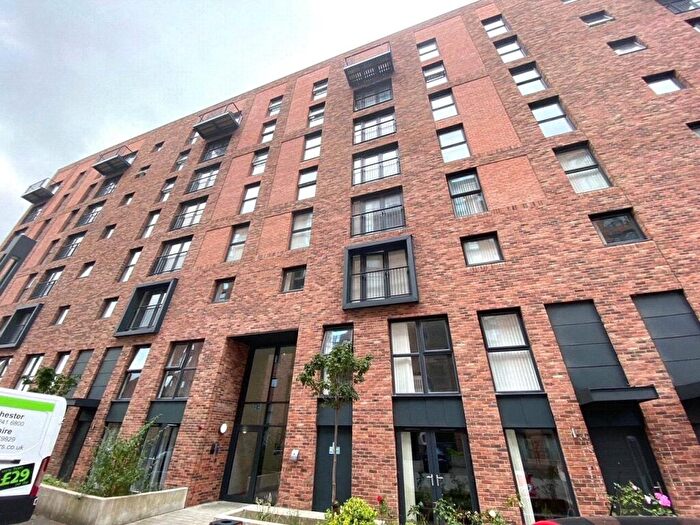 2 Bedroom Apartment To Rent In Wilburn Basin, Salford, Greater Manchester, M5