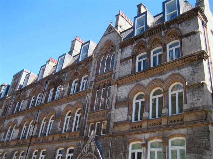 2 Bedroom Flat To Rent In Crosshall Street, Liverpool L1