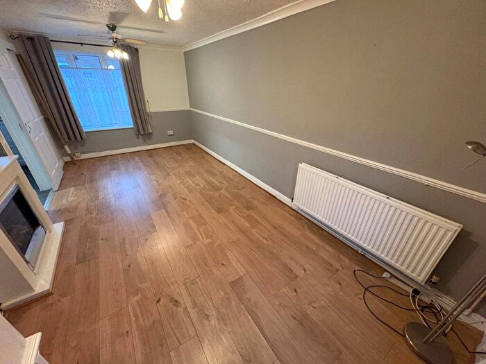 3 Bedroom House To Rent In Tarncroft, Northampton, NN3