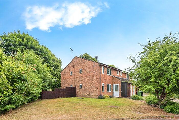 1 Bedroom Maisonette For Sale In Wittenham Close, Woodcote, Reading, RG8