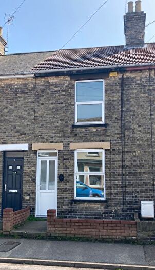 3 Bedroom Terraced House To Rent In Bruce Street, Lowestoft, NR33