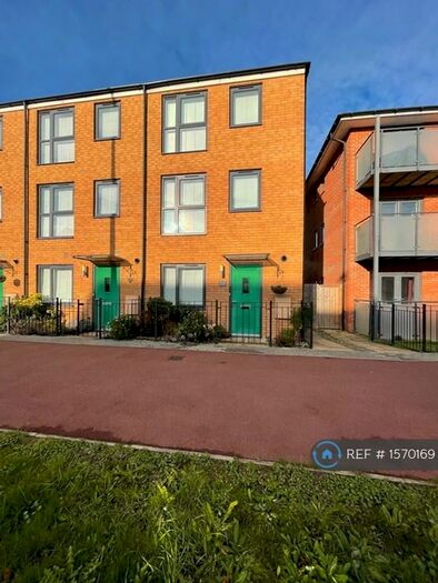 4 Bedroom Semi-Detached House To Rent In Countess Way, Brooklands, Milton Keynes, MK10