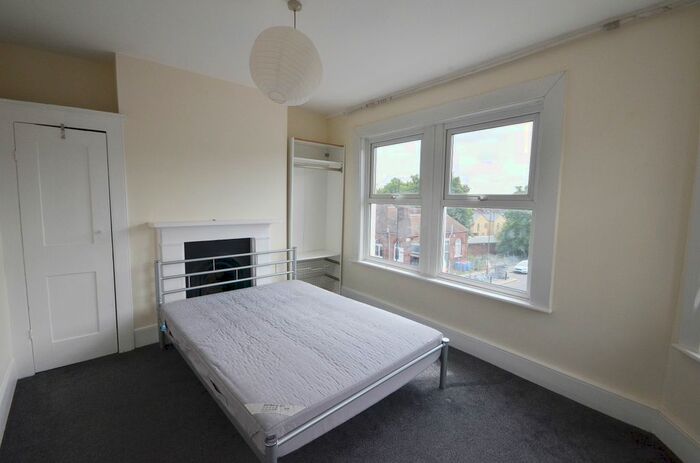 1 Bedroom Flat To Rent In Brockley Road, Brockley, London SE4