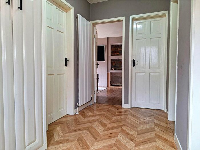 2 Bedroom Semi-Detached Bungalow For Sale In Laurel Avenue, Chadderton, Oldham, Greater Manchester, OL9