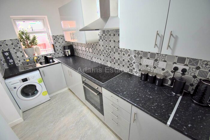 1 Bedroom Studio To Rent In Pond Head Lane, Reading, RG6