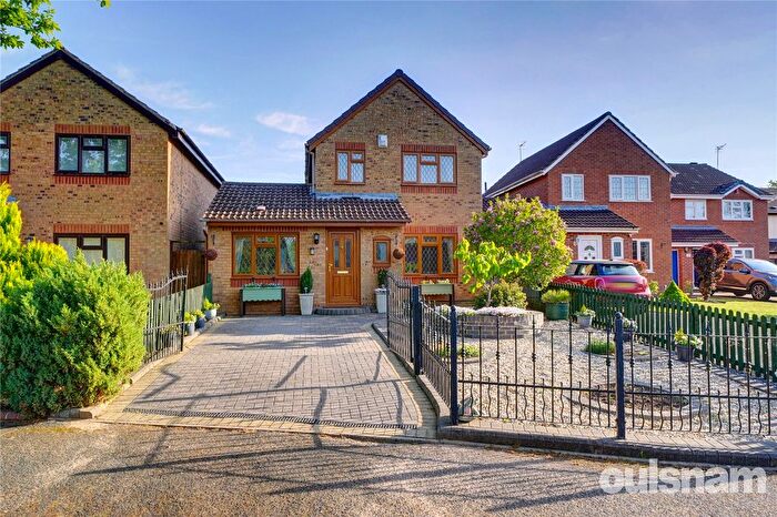 3 Bedroom Detached House For Sale In Coppice Way, Droitwich, Worcestershire, WR9