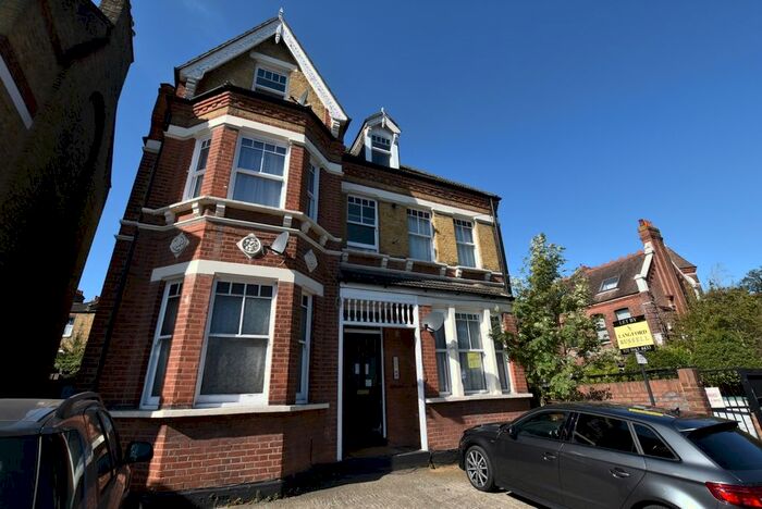 Studio To Rent In Wickham Road, Beckenham, BR3