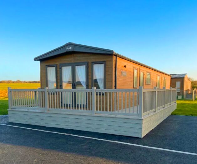 2 Bedroom Park Home For Sale In Back Road, Newton On Derwent, York, YO41