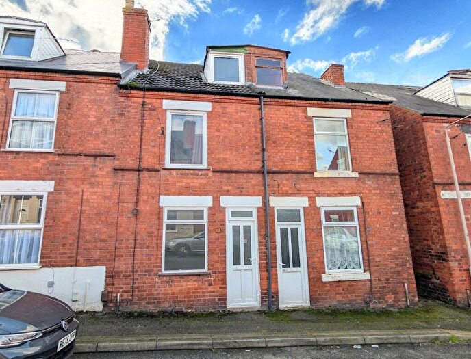 3 Bedroom Terraced House For Sale In Kitchener Drive, Mansfield, Nottinghamshire, NG18