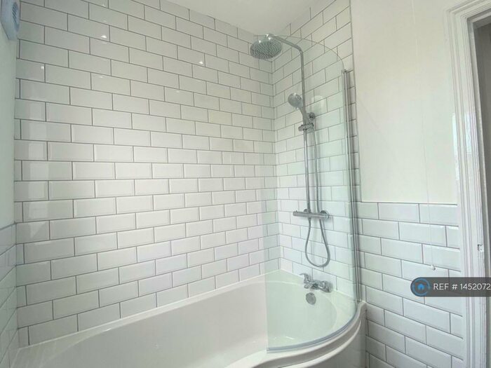 2 Bedroom Flat To Rent In Oxford Road, Bootle, L20