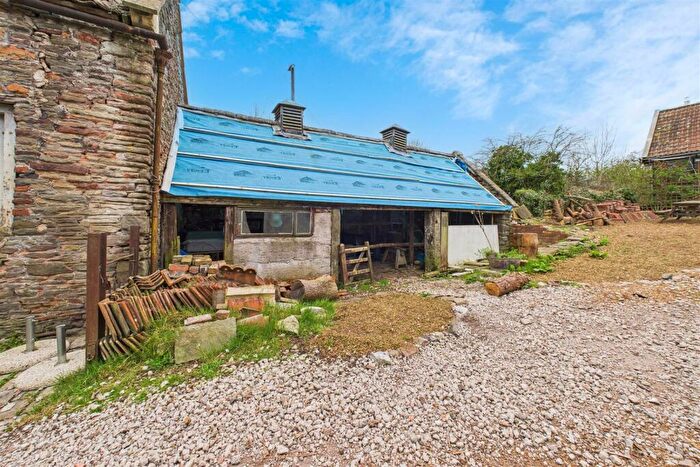 1 Bedroom Bungalow For Sale In Barn With Planning | Stapleton, BS16