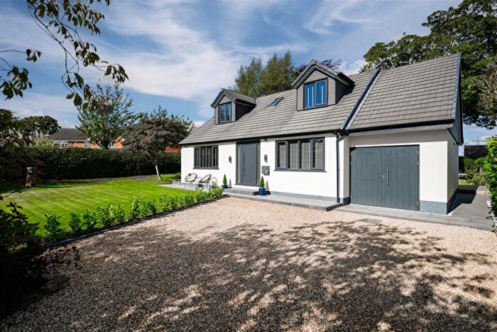 4 Bedroom House For Sale In Edgeway, Henbury, Macclesfield, SK11