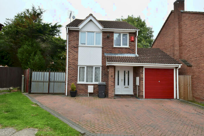 3 Bedroom Detached House To Rent In Warren Drive, Thurmaston, Leicester, LE4