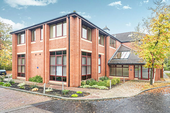 1 Bedroom Apartment To Rent In Ancells House Fleet, GU51