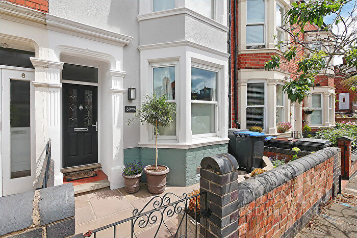 4 Bedroom Terraced House For Sale In Bostock Avenue -, NN1