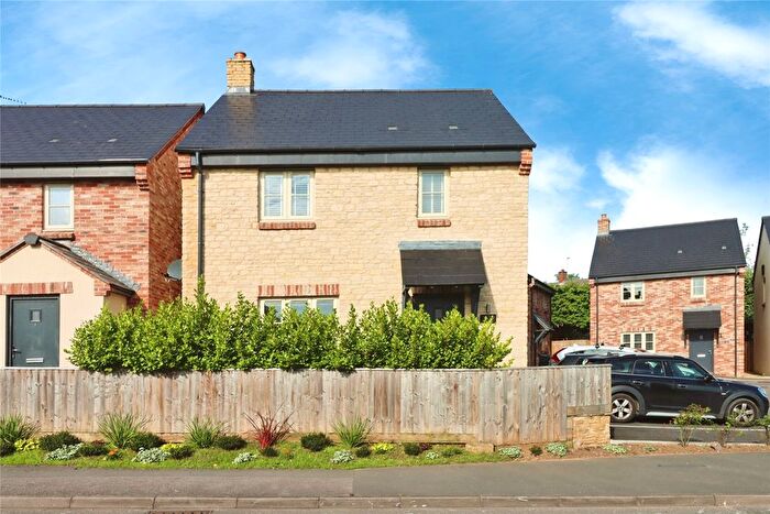 3 Bedroom Detached House For Sale In Cam Pitch, Cam, Dursley, Gloucestershire, GL11