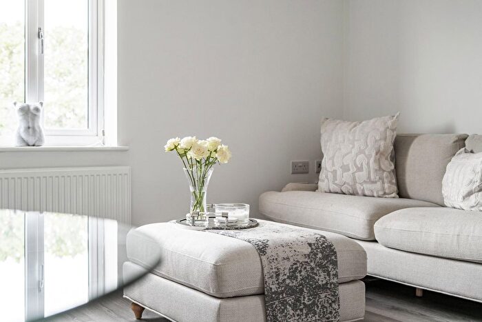 2 Bedroom Flat For Sale In Yellowhammer House, Chaffinch Way, Whiteley, Southampton, Hampshire, PO15