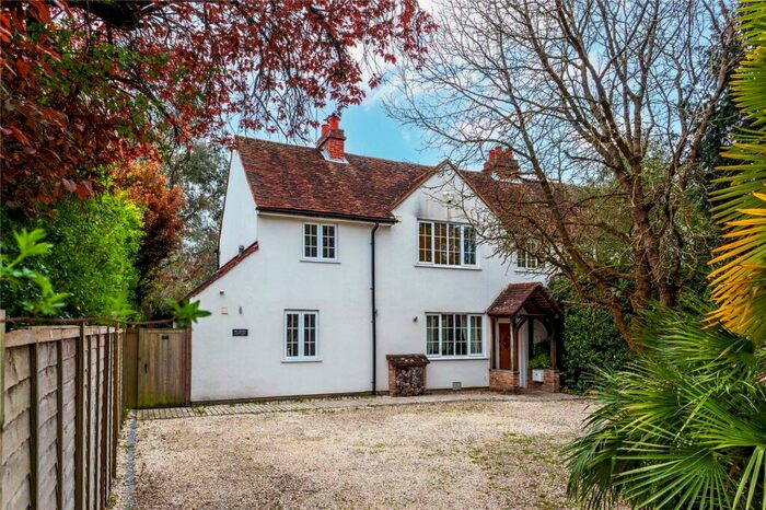 4 Bedroom Semi-Detached House For Sale In Milley Lane, Hare Hatch, Reading, Berkshire, RG10