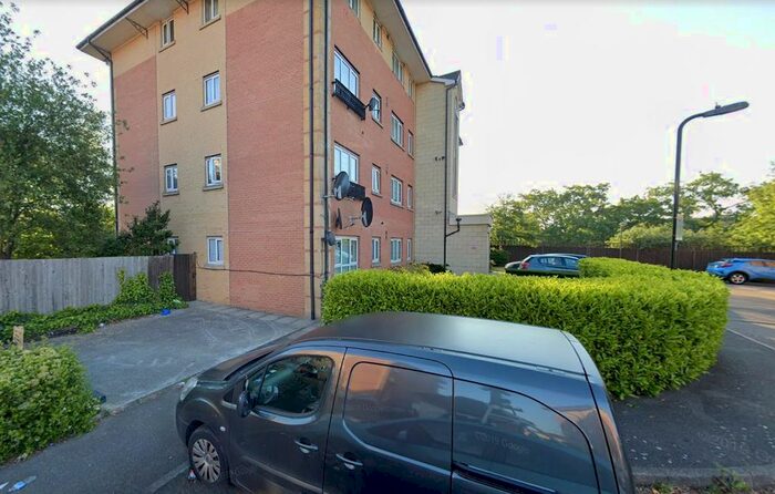 1 Bedroom Flat To Rent In Hudson Way, London, N9