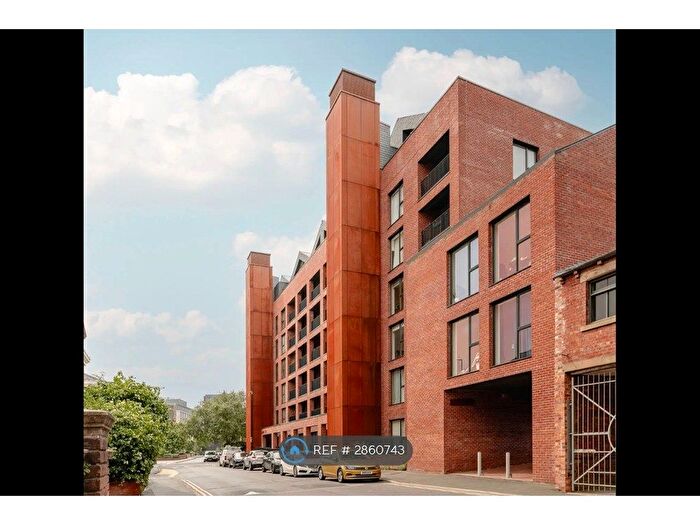 2 Bedroom Flat To Rent In Ironworks, Leeds, LS11