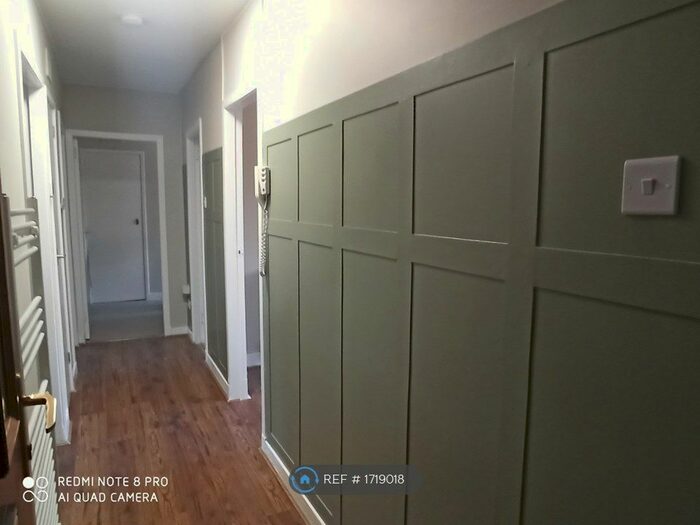 2 Bedroom Flat To Rent In Culbin Drive, Glasgow, G13
