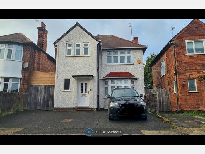 3 Bedroom Detached House To Rent In Newlyn Drive, Nottingham NG8