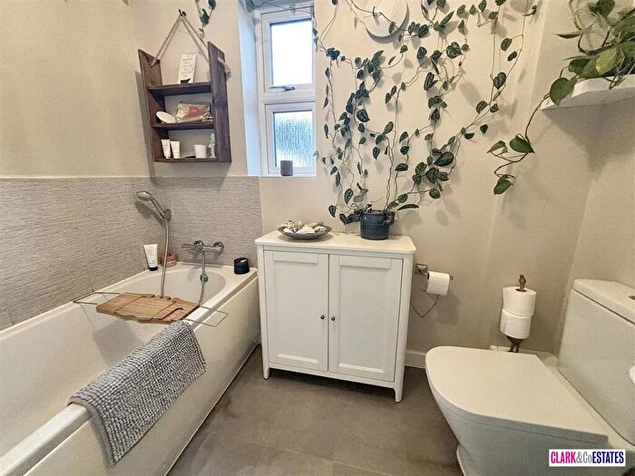 2 Bedroom Semi-Detached House For Sale In Market Mews, Exeter, EX2