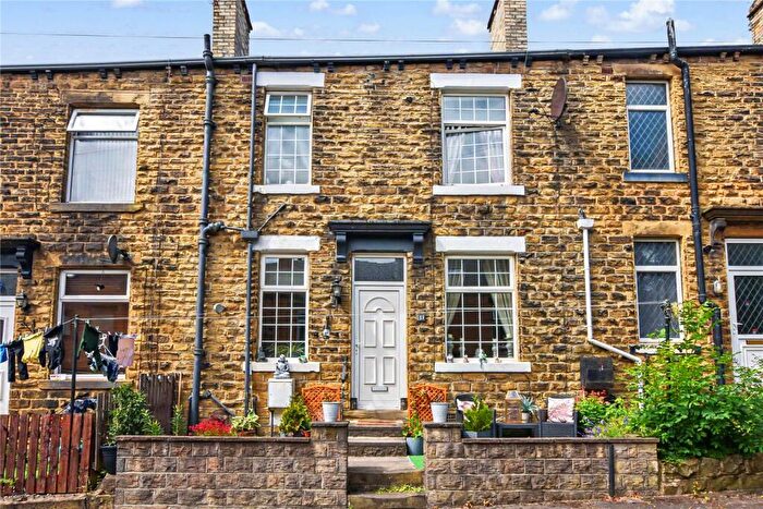 1 Bedroom Terraced House For Sale In Parkfield Mount, Pudsey, West Yorkshire, LS28