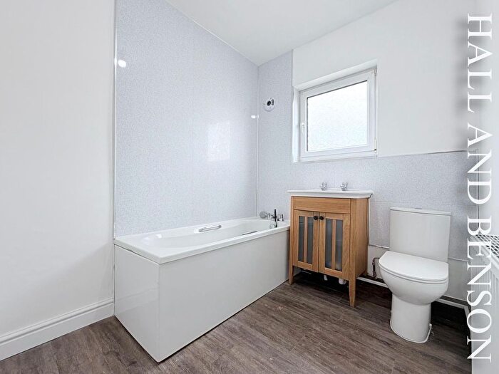 2 Bedroom Semi-Detached House To Rent In Nottingham Road, Alfreton, DE55