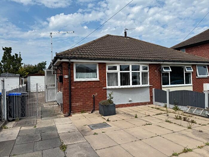 2 Bedroom Semi-Detached Bungalow For Sale In Halton Gardens, Blackpool, Lancashire, FY4