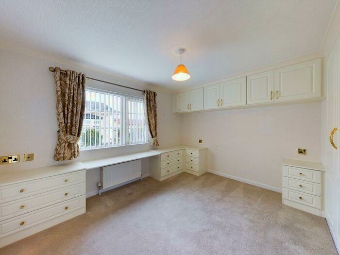 2 Bedroom Park Home For Sale In Park Avenue Cambrian Residential Park