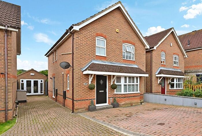 3 Bedroom Detached House To Rent In Redwell Avenue, Bexhill-On-Sea, TN39