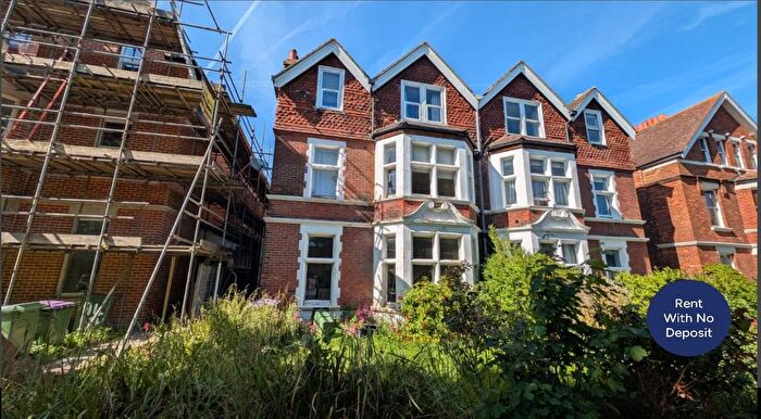 2 Bedroom Flat To Rent In Bouverie Road West, Folkestone, Kent, CT20