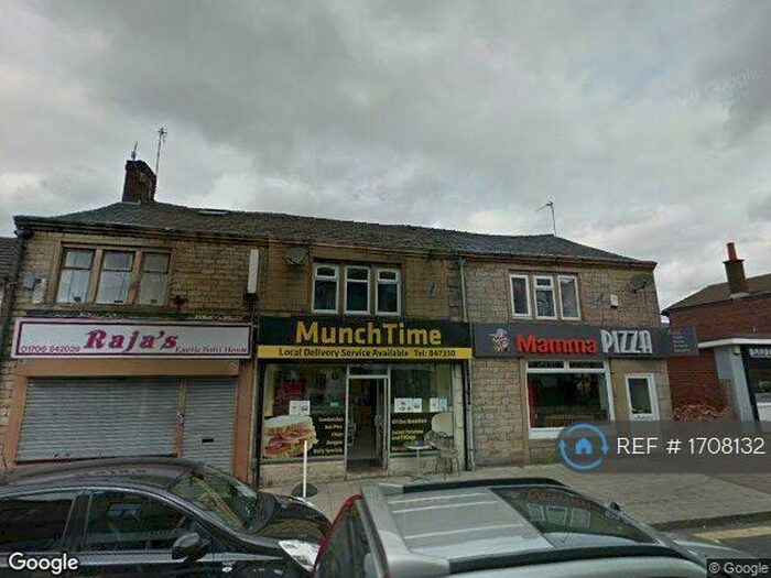 1 Bedroom Flat To Rent In Milnrow Road, Shaw, Oldham, OL2