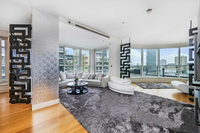 3 Bedroom Flat To Rent In Lensbury Avenue, London, SW6