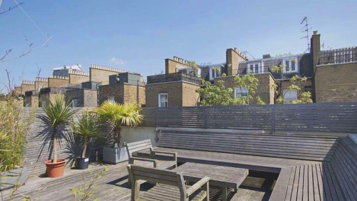 2 Bedroom Flat To Rent In Collingham Place, London, SW5