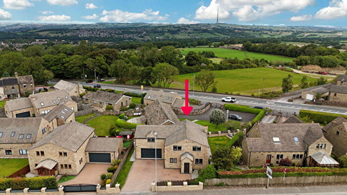 4 Bedroom Detached House For Sale In Holmfirth Road, Shepley, Huddersfield, HD8