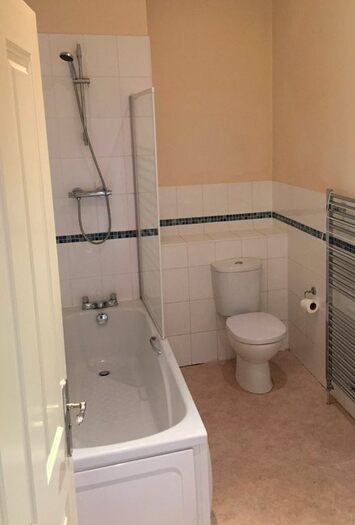 2 Bedroom Flat To Rent In Trelawney Avenue, Plymouth, PL5