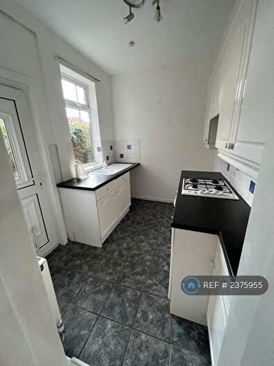 3 Bedroom Terraced House To Rent In Norway Street, Salford, M6