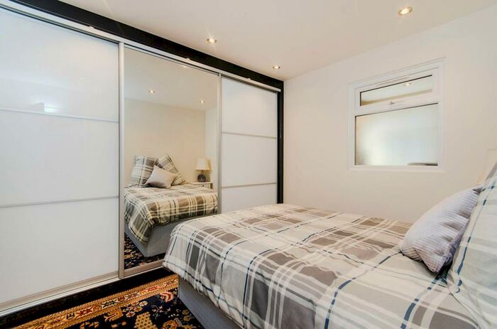 1 Bedroom Flat To Rent In Westbury Lodge Close, Pinner, HA5