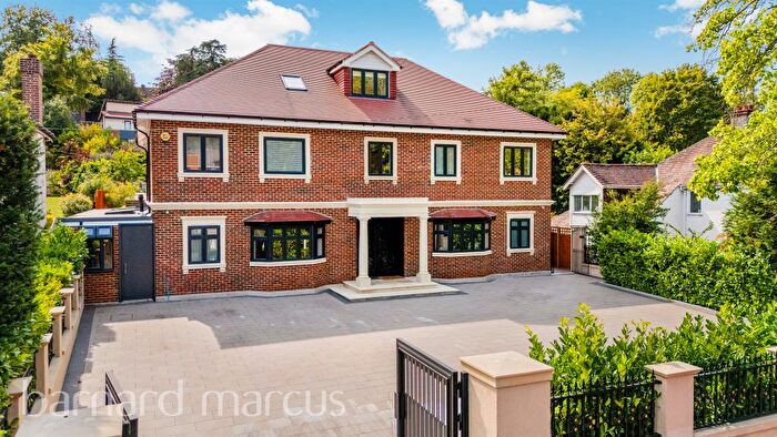 8 Bedroom Detached House For Sale In Old Lodge Lane, Purley, CR8