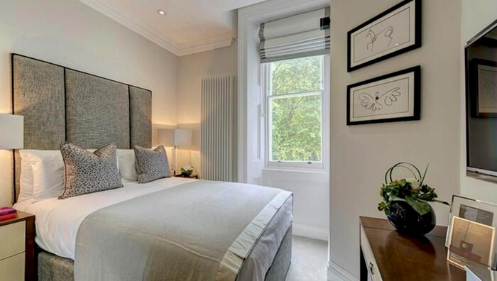1 Bedroom Flat To Rent In Kensington Gardens Square, London, W2