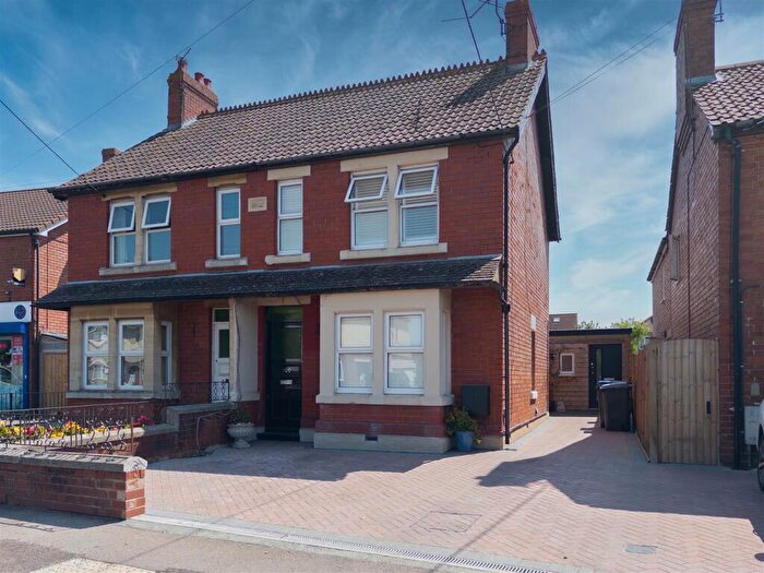 2 Bedroom Semi-Detached House For Sale In Forest Road, Melksham, SN12
