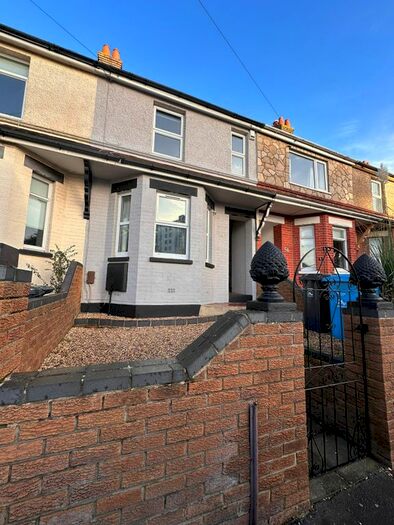 3 Bedroom Terraced House To Rent In Sterte Road, Poole, BH15