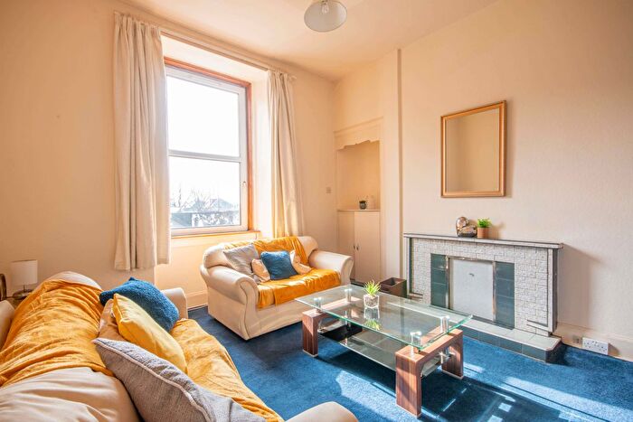 1 Bedroom Flat To Rent In Westfield Road, Edinburgh, EH11
