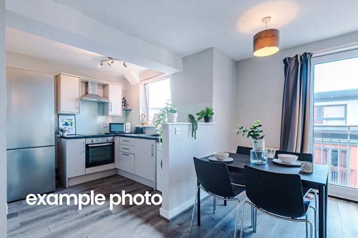 2 Bedroom Property To Rent In Flat, Mayfair Court, Manchester, M14