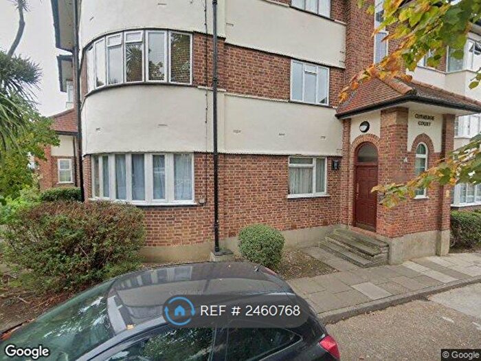 3 Bedroom Flat To Rent In Alexandra Ave, Harrow, HA2